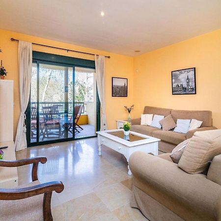 Spacious Apartment In Marbella Esterno foto