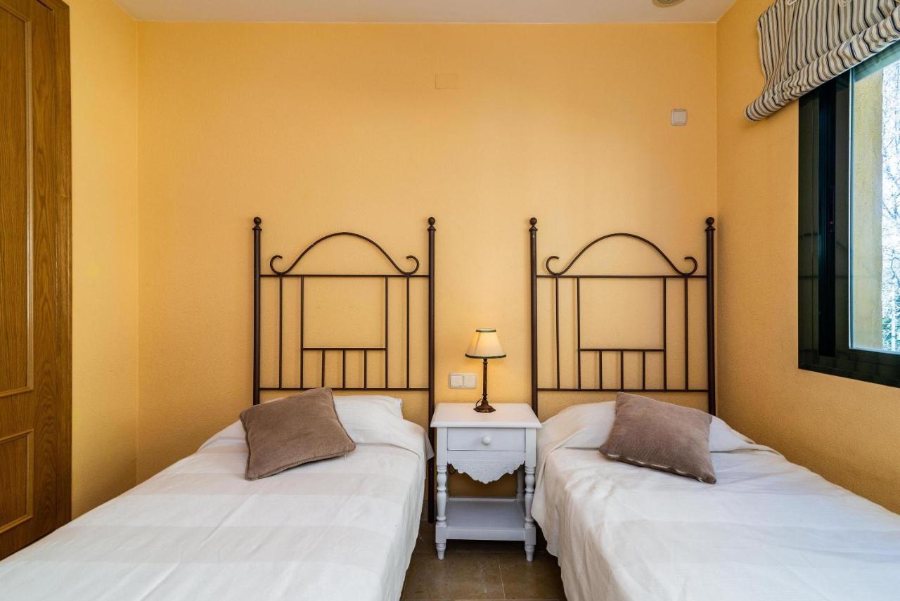 Spacious Apartment In Marbella Esterno foto